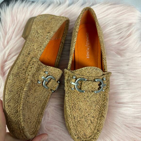 DONALD J PLINER Suzy Silver Bit Cork Chevron Loafer Flat in Natural Size 5 - Picture 2 of 5
